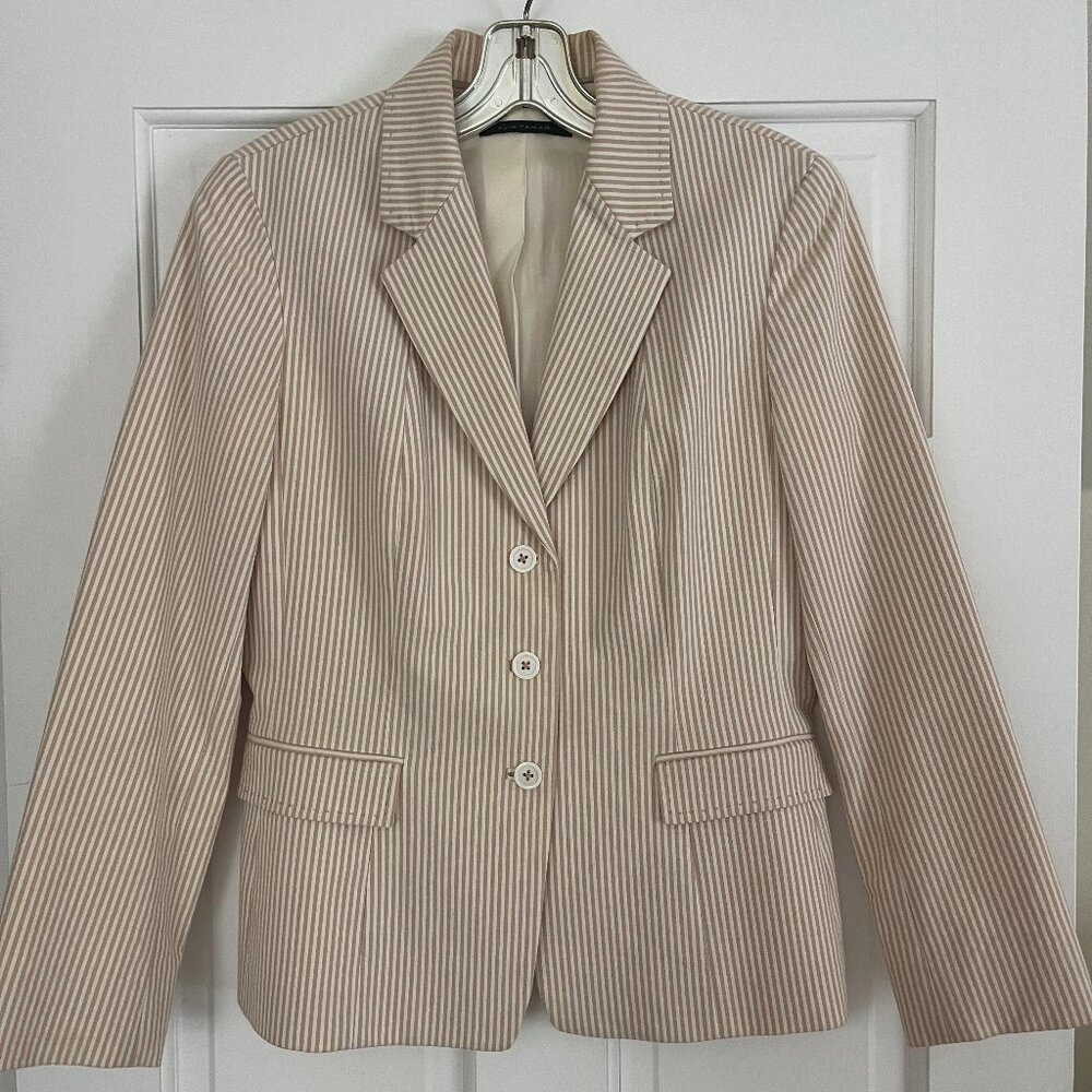 Elie Tahari Seersucker Blazer - 8